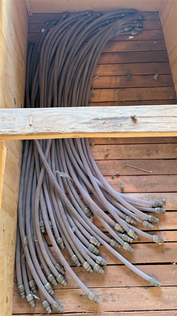33 Units - Unused Outotec 4" Sonic Sparger Vents For Column Cell)